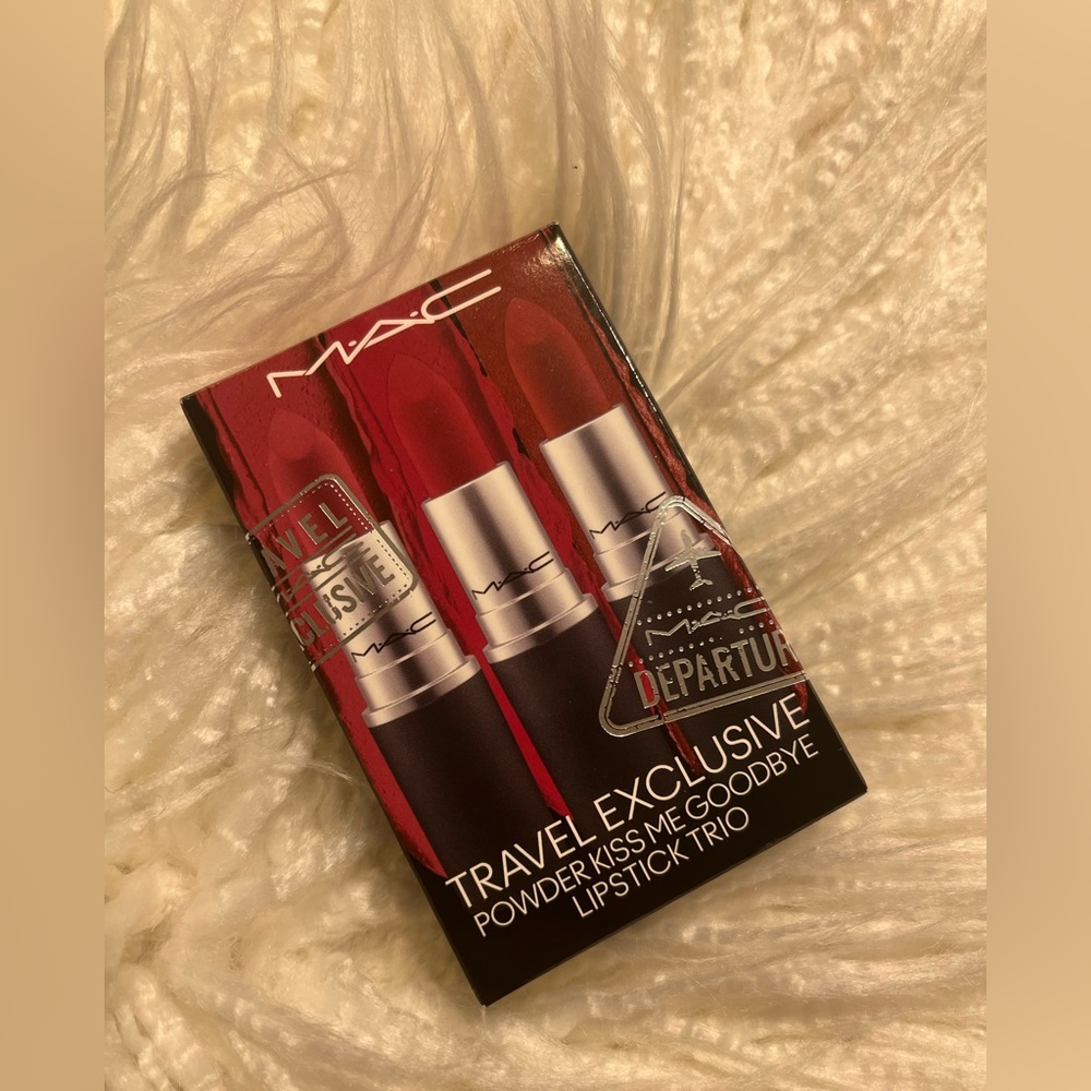 MAC TRAVEL EXCLUSIVE POWDER ME GOODBYE LIPSTICK TRIO ❤️‍🔥
